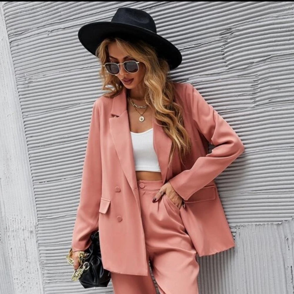 BRAND NEW NEVER WORN BLAZER/TAILORED PANTS